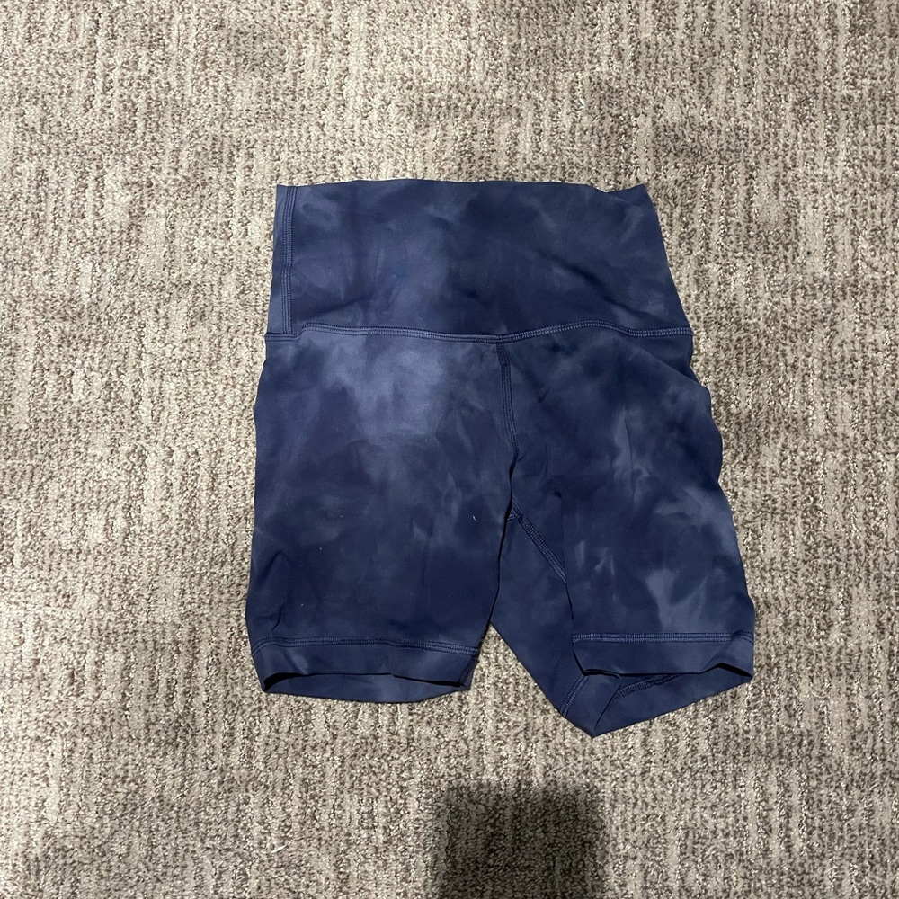 Lululemon 6” tie dye wunderunder biker shorts
